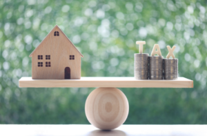 Steuern, sparen, Tax, Waage, Immobilien